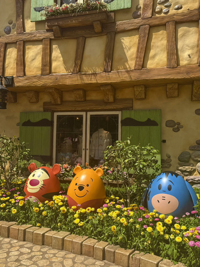 The Many Adventures of Winnie the Pooh — Sweet Fun at Shanghai Disneyland 🍯🐻