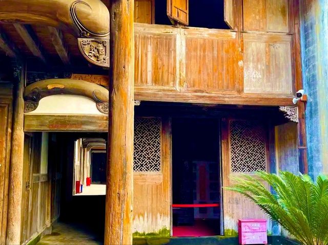 Huangshan Bamianting: A Unique Architectural Landmark