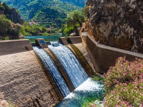 🌊💚 Lost in the beauty of Akchour Waterfalls, Morocco🇲🇦 🌿✨