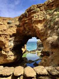 🌊 The Majestic Arch – Nature’s Monument Along the Great Ocean Road