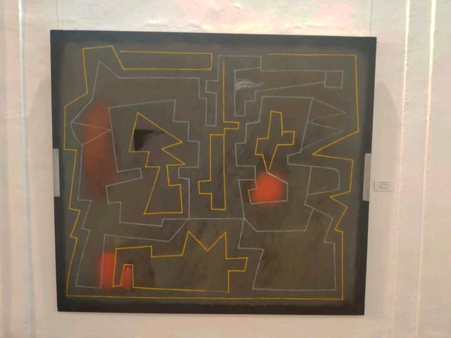一些當地的藝術和考古的古宮殿展
