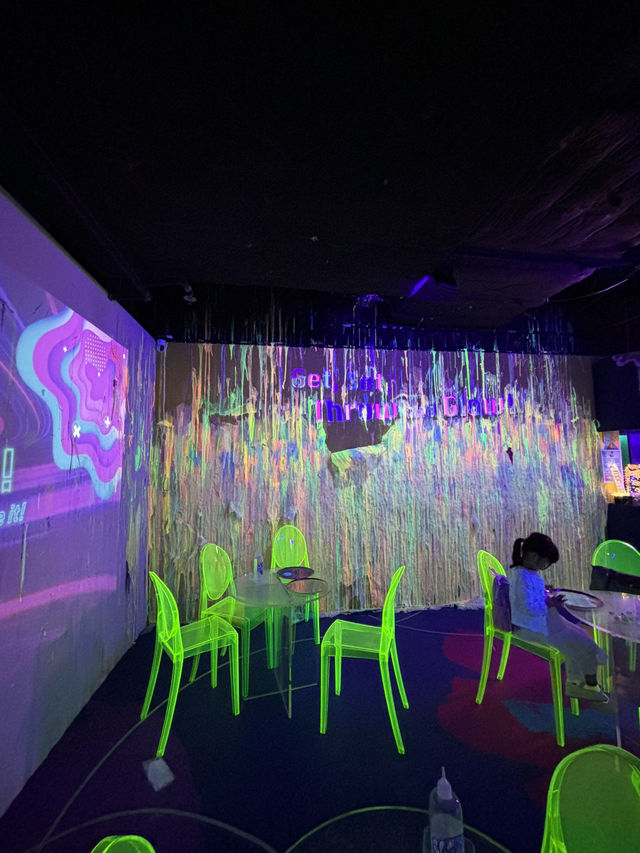 香港探店｜親子好去處 🧒🏻👧🏻SLIME IT! GLOW IT! 🎨