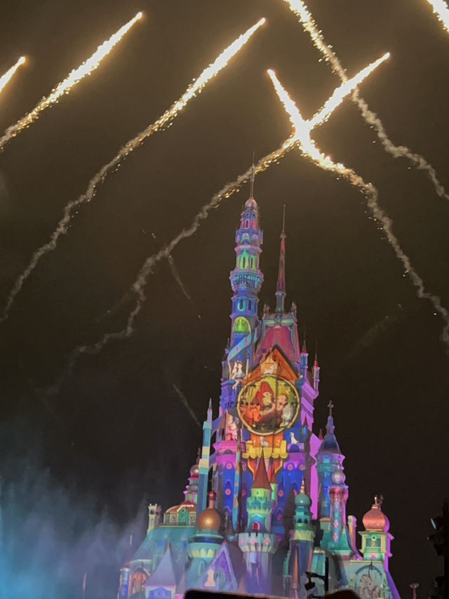 魔法と冒険が待つ！香港ディズニーランド1日旅