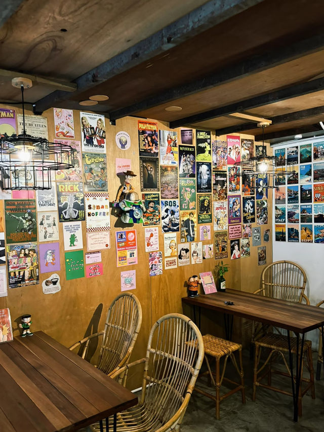 Hidden Retro Café in Penang Serving Taiwan Vibes 🇲🇾✨