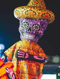 🌟【海洋公園哈囉喂!六大鬼域全面開箱】👻 今次哈囉喂同以前完全唔同晒!全園變身大型表演舞台🎭,每轉個彎都有驚喜演出,忙到停唔到,周圍滿佈嘩鬼👻~個個造型都好型~好落力投入角色。仲有爆肌Oppa