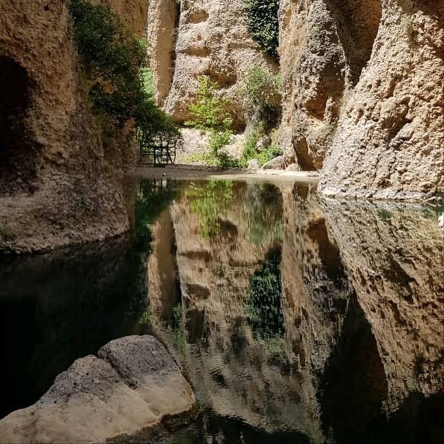 Falling in Love with the Dramatic Views of Ronda Falling in Love with the Dramatic Views of Ronda