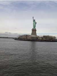 🇺🇸紐約市夜探攻略｜打卡時代廣場＋帝國大廈高空美景＋自由神像遊船