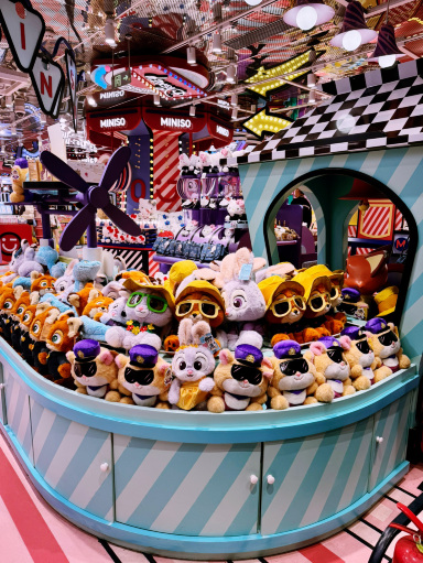 上海でブラインドボックスフィーバー🎁 | Trip.com 上海