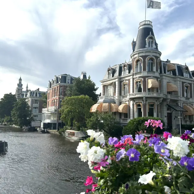 [Netherlands, Amsterdam] Recommended spots within walking distance from Amsterdam Centraal Station.