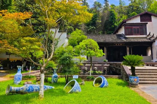 徹底解説】景徳鎮古窯：世界を魅了する青花磁器 wandering 旅