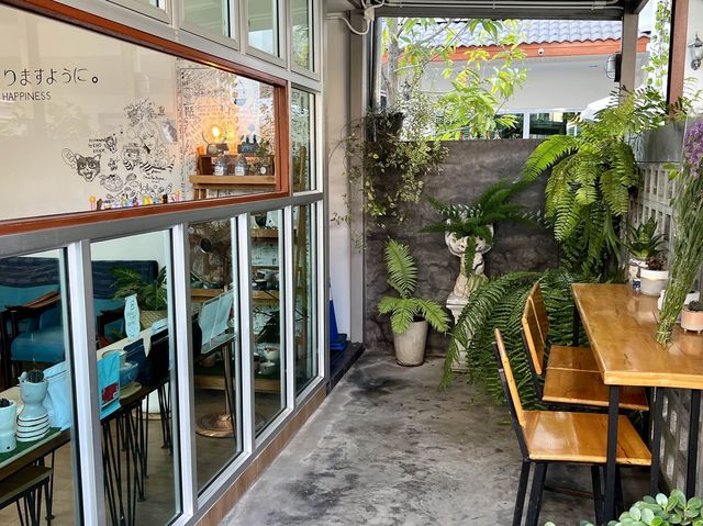 YokoJung: A Haven for Dessert Enthusiasts 🍰🍨