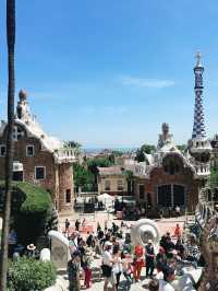 🌈巴塞隆拿夢幻仙境｜高第神作✨Park Güell 奎爾公園超靚打卡位推薦！
