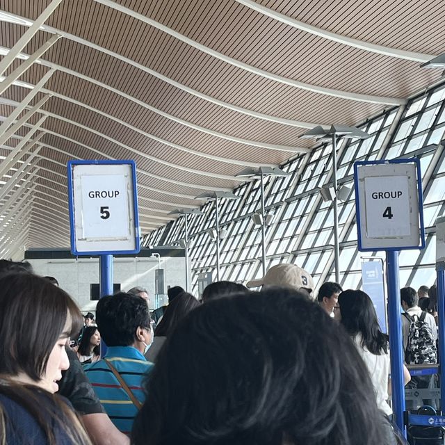 SQ827