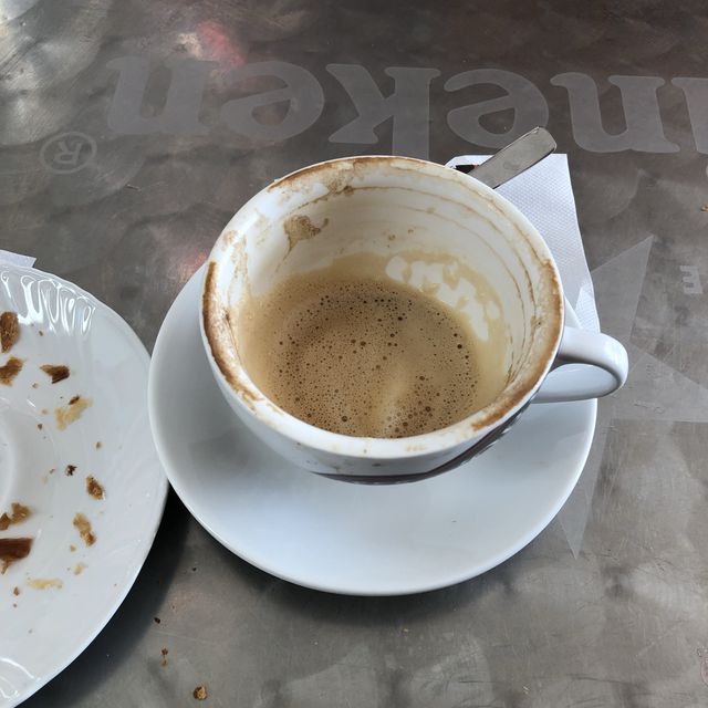 Lavazza coffee shop 