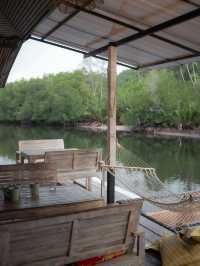 Mangrove Bungalow & Restaurant