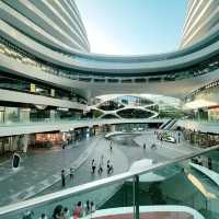 FUTURISTIC SHOPPING HAVEN