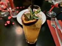 ร้านอาหารสุดเก๋ชิคที่โดดเด่นทั้งสเต็กและพิซซ่า