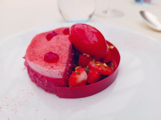 Garden Dreams & Gourmet Scenes at Le Manoir