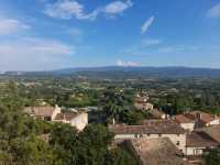 Beautiful Saint Saturn les Apt, Provence