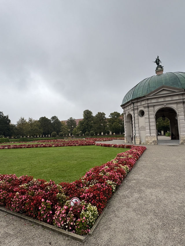 1-DAY MUNICH GRAND TOUR! 4 Must-See Spots