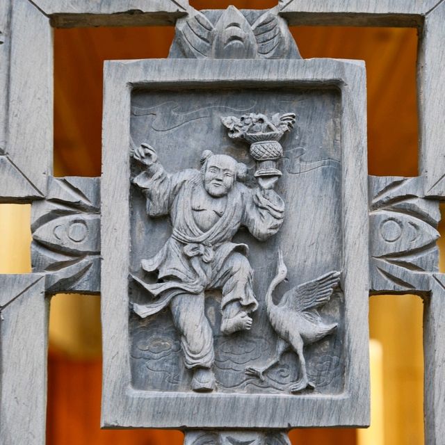 Windows of Art and Light – The Hidden Beauty of Wanliuzhou Island 🌞🏝️🪟