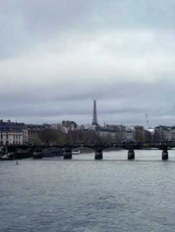 Paris on Foot: Discovering the Magic Around Samaritaine 🇫🇷