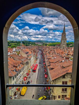 🇨🇭 Bern, Switzerland is a charming city where medieval streets meet modern culture.