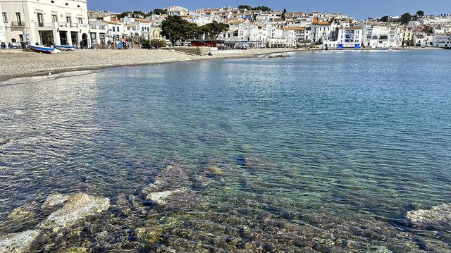 Cadaques (Cadaqués is located on the Cap de Creus coast.