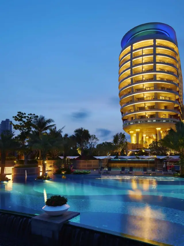 🌴🏖️ Sanya's Top Family-Friendly Resorts Unveiled! 🌞👨👩👧👦