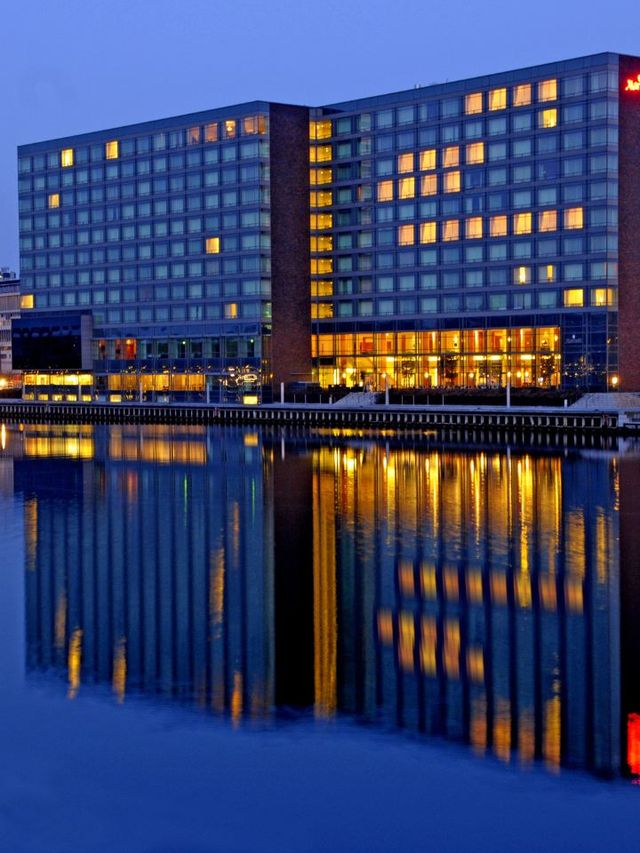 🌟 Copenhagen Charm: Marriott's Luxe Haven 🏨✨