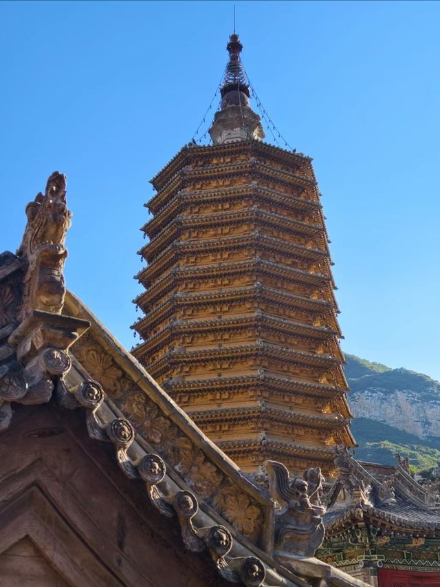 黑悟空取景地-覺山寺。