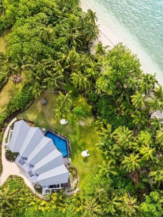 Seychelles: A Hidden Paradise of Blue Seas and Skies