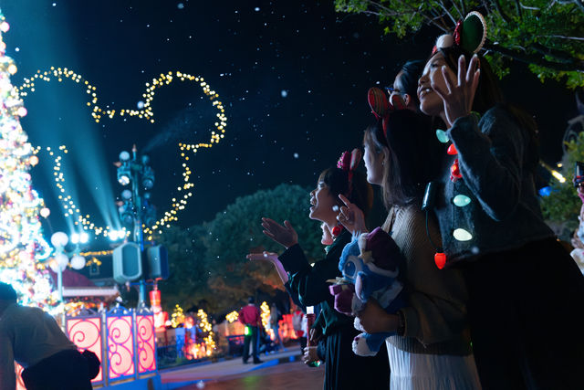  Hong Kong Disneyland