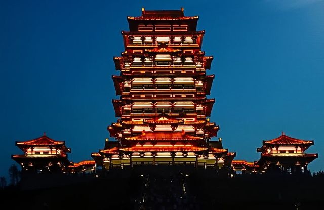 麻雀娛樂兩不誤！鎚鎚水冷電競四人間。