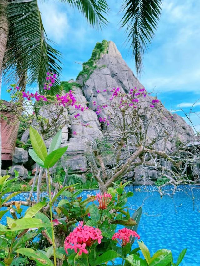 海口觀瀾湖度假酒店的火山岩主題戶外水上樂園
