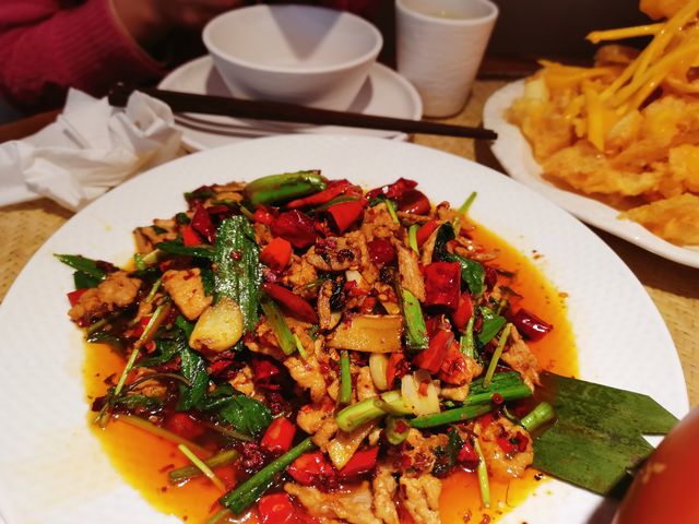滇池附近美食 | 西雙曼傣，超好吃的雲南特色菜