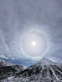 2025年首次登山，挑戰海拔4886米的雪馬山，大雪覆蓋，潔白無瑕