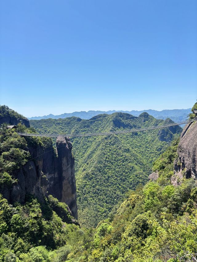 "浙江神仙居仙氣繚繞的山水秘境"