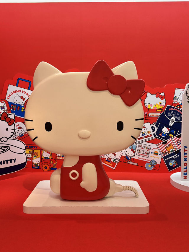 救命！這波Hello Kitty 50週年限定周邊太燒了🔥