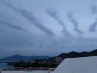 譽海故里｜靜觀雲海漫步海平線