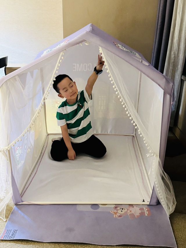 解放碑旁嘅夢幻親子江景酒店！BB住到唔想返屋企！