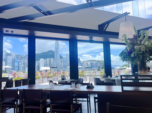 😍打卡香港自助餐天花板！Regent Harbourside真的讓我跪了！ 