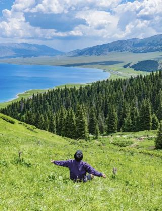 Just got back from Sayram Lake, and I was speechless at the beauty of Songshutou