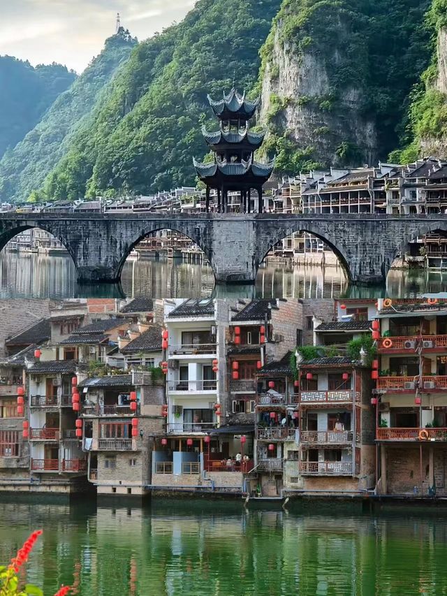 炎夏走進鎮遠，碧波清風藏青涼