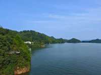 雖然忠言逆耳，但7-8月嘅千島湖真係唔建議去