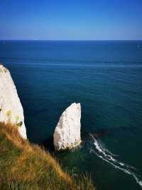 White Cliffs and Sea Legends — A Journey to Old Harry Rocks
