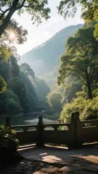 歡迎來到貴陽，帶你領略貴州的青山綠水，民族風情。