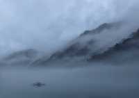 郴州旅遊攻略:山水畫卷間的仙境之旅,紅岩綠水醉人心