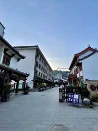 雲煙古韻：雲蓋寺古鎮的晨鐘暮鼓
