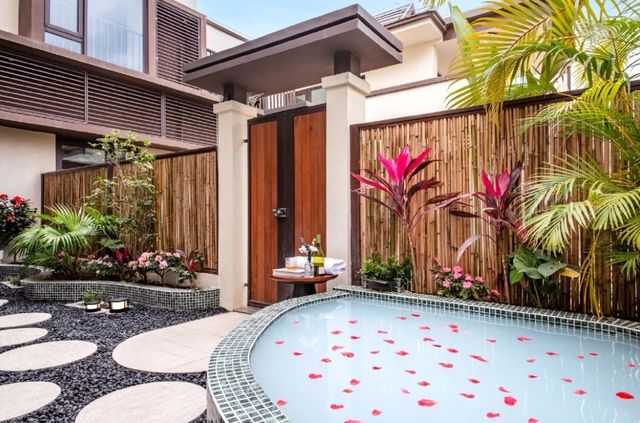 闖入版納雨林夢境|在綠野泡池別墅裡,私享一個會呼吸的春天 闖入版納雨林夢境|在綠野泡池別墅裡,私享一個會呼吸的春天